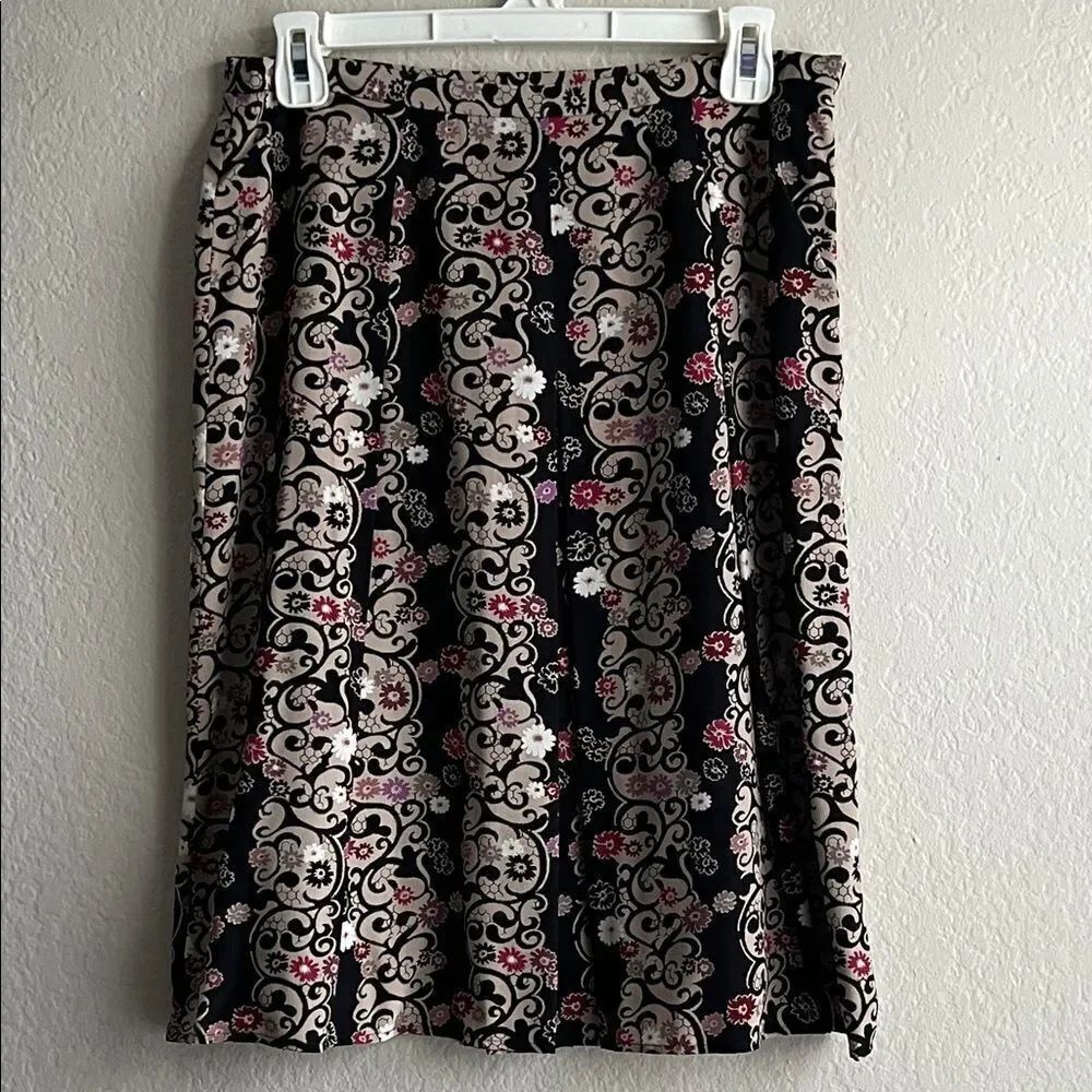 ALFANI Floral Black and Pink Women's Silk Skirt in Size 8P